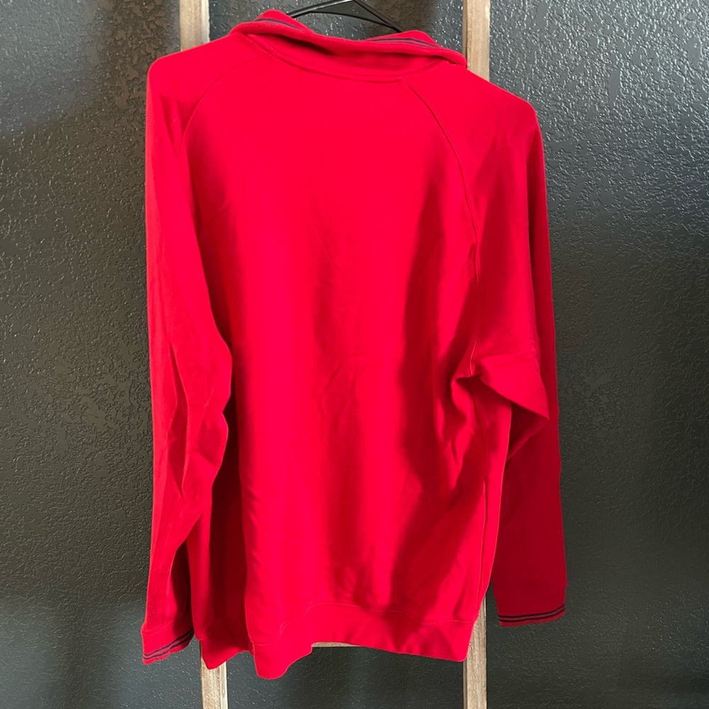 Master’s Collection Pullover - Picture 2 of 3